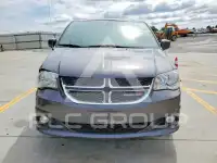 2017 Dodge CARAVAN photo