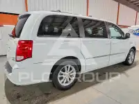 2017 Dodge CARAVAN photo