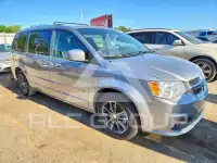 2017 Dodge CARAVAN фото