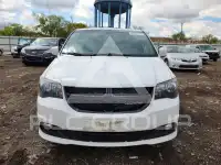 2017 Dodge CARAVAN photo