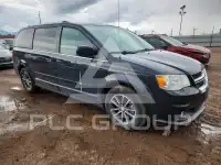 2017 Dodge CARAVAN photo