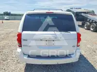 2017 Dodge CARAVAN фото
