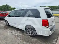 2017 Dodge CARAVAN фото