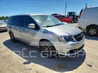 2017 Dodge CARAVAN фото