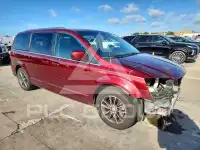 2017 Dodge CARAVAN фото