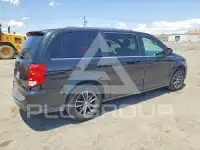 2017 Dodge CARAVAN photo