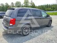 2017 Dodge CARAVAN фото