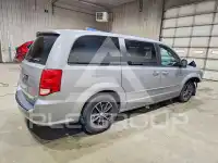 2017 Dodge CARAVAN photo