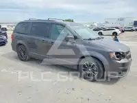2017 Dodge CARAVAN photo