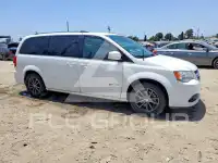 2017 Dodge CARAVAN фото