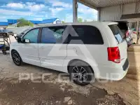 2017 Dodge CARAVAN photo