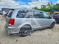 2017 Dodge CARAVAN photo