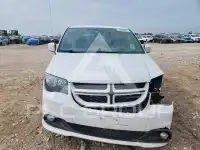 2017 Dodge CARAVAN фото