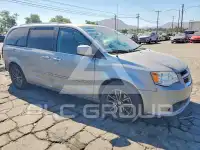 2017 Dodge CARAVAN фото