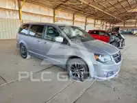 2017 Dodge CARAVAN фото