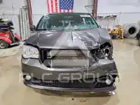 2017 Dodge CARAVAN фото