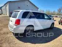 2017 Dodge CARAVAN фото