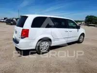 2017 Dodge CARAVAN фото