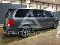 2017 Dodge CARAVAN фото