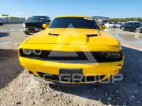 2017 Dodge CHALLENGER фото
