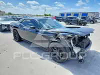 2017 Dodge CHALLENGER photo