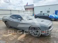 2017 Dodge CHALLENGER photo