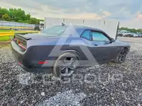 2017 Dodge CHALLENGER photo