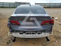 2017 Acura TLX photo
