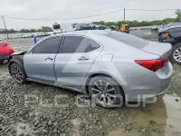 2017 Acura TLX photo