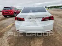 2017 Acura TLX photo