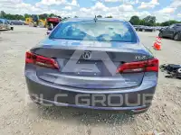 2017 Acura TLX photo