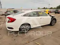 2017 Honda CIVIC фото