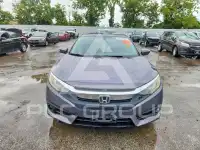 2017 Honda CIVIC фото