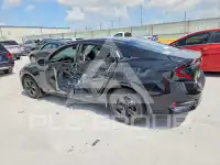 2017 Honda CIVIC фото