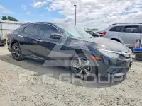 2017 Honda CIVIC фото