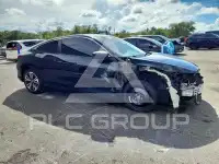 2017 Honda CIVIC фото