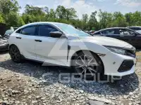 2017 Honda CIVIC фото