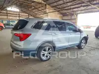 2017 Honda PILOT photo