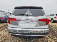 2017 Honda PILOT photo