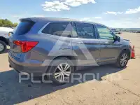 2017 Honda PILOT photo
