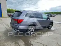 2017 Honda PILOT photo