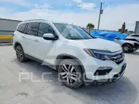 2017 Honda PILOT photo