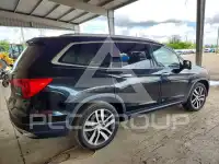 2017 Honda PILOT photo