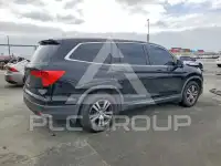 2017 Honda PILOT photo