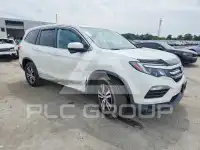 2017 Honda PILOT photo