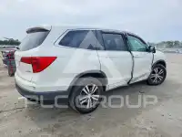 2017 Honda PILOT photo