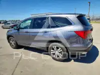 2017 Honda PILOT photo