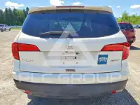 2017 Honda PILOT photo