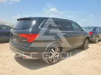 2017 Honda PILOT photo