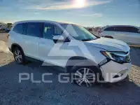 2017 Honda PILOT photo